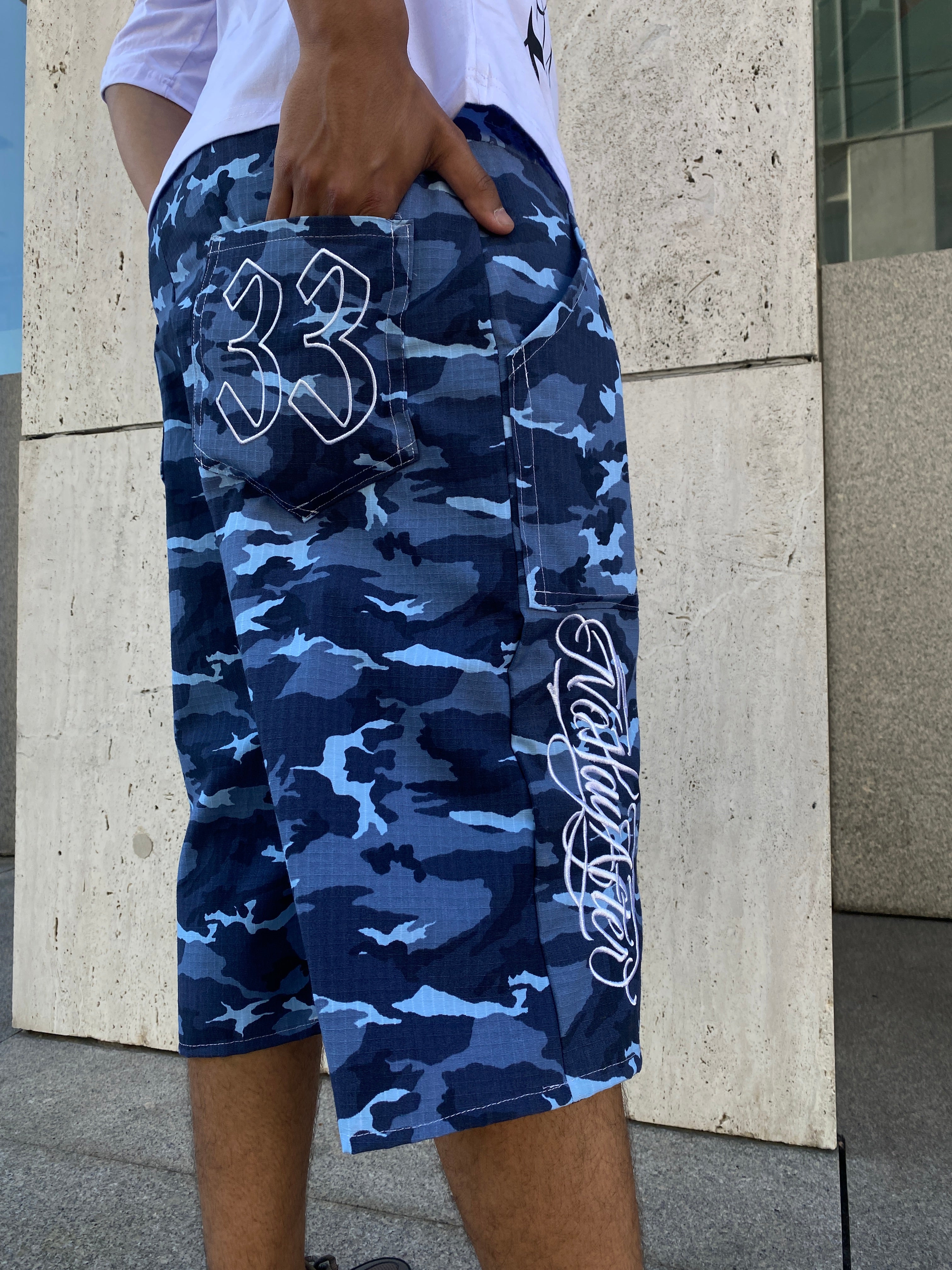 Bermuda Camuflada Azul