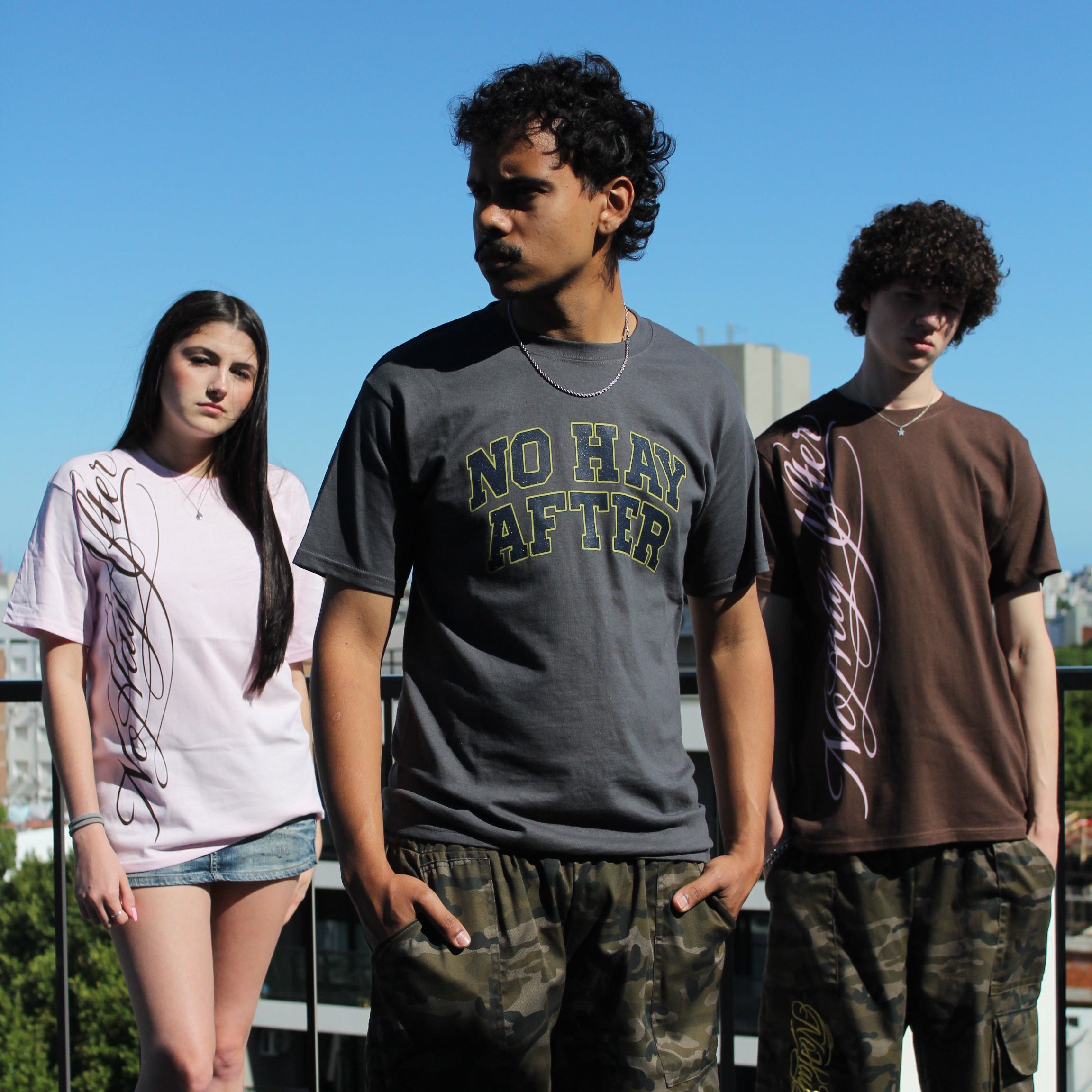 Remera Regular "Estrellada"